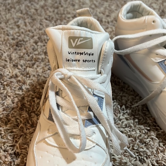 Shoes - Picture 2 of 2